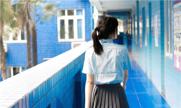 旌阳如何找到一个可以帮助我生孩子的女人？